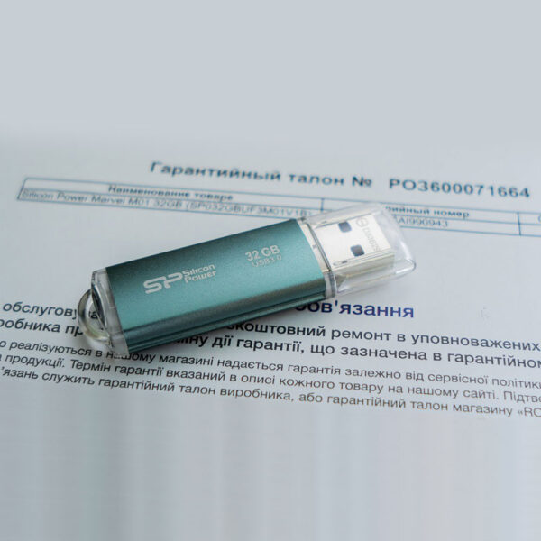فلش 32گیگ سيليکون پاور USB 3.2 مدل SP Marvel M01