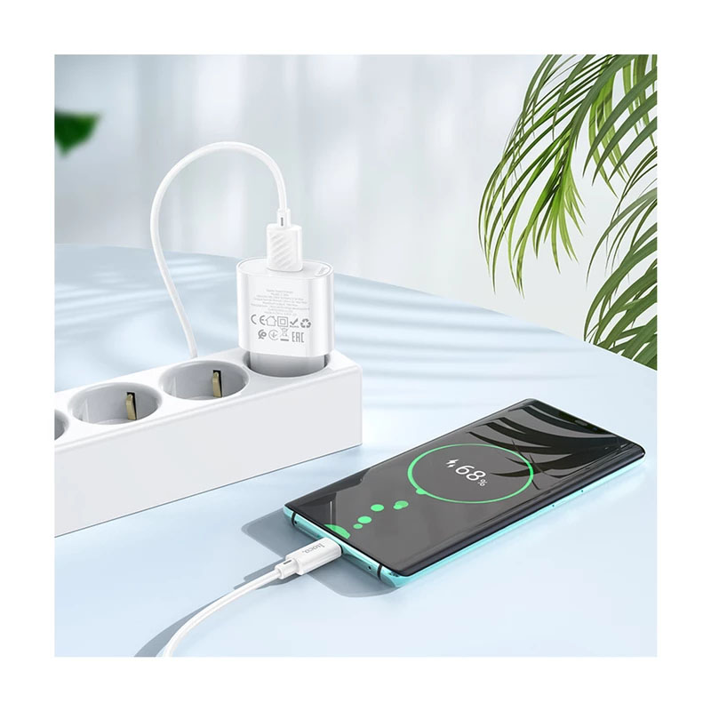 شارژر دیواری هوکو HOCO C10A 18W + کابل TYPE C
