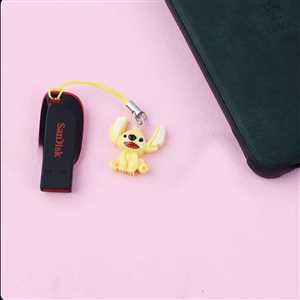 آویز موبایل و فلش استیج زرد